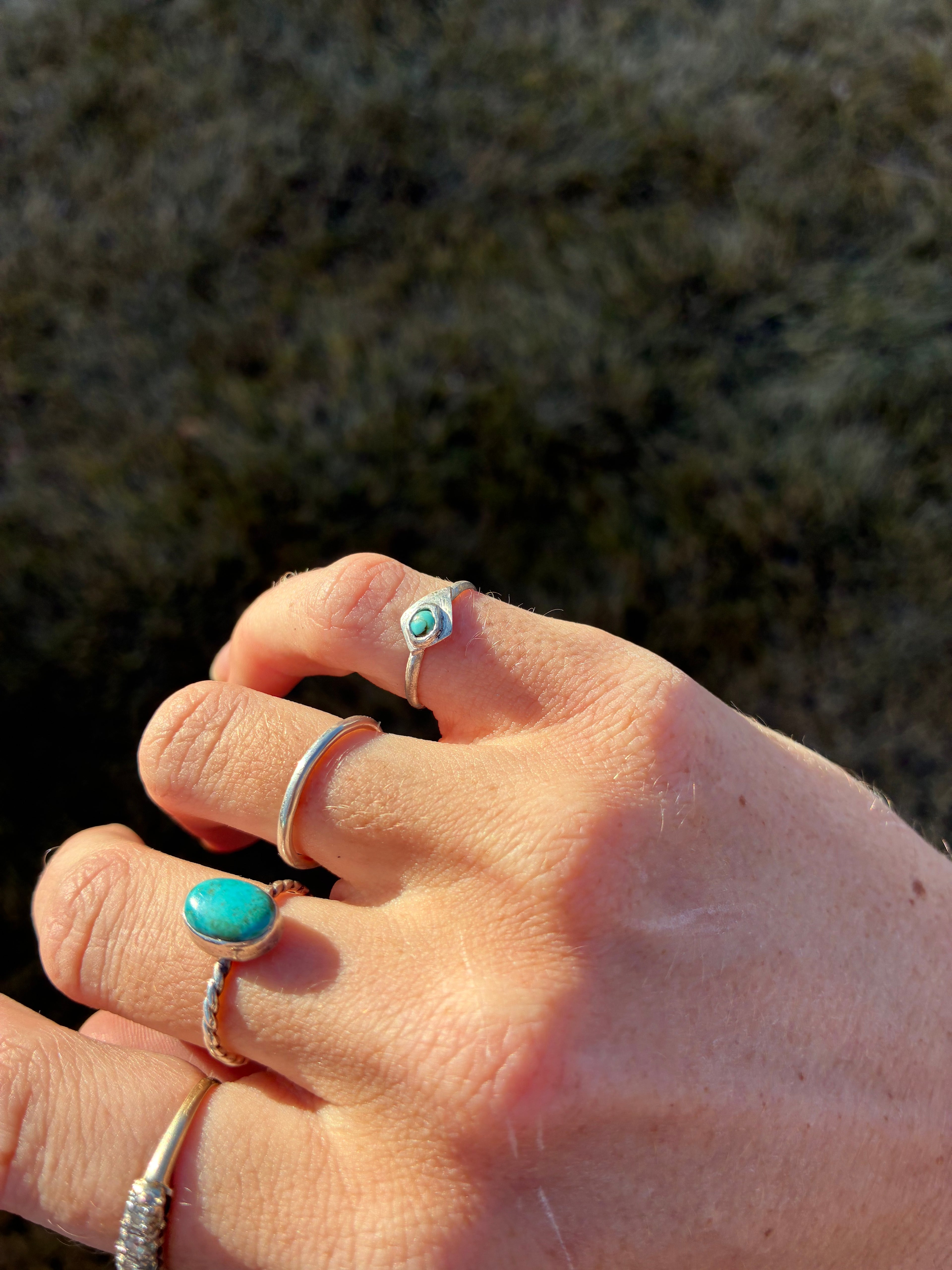 Dainty Arrow Ring